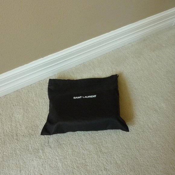 SAINT LAURENT YSL Mini 'Lou' Logo Polka Dot Pattern Leather Crossbody Bag (Pink) - Picture 3 of 12